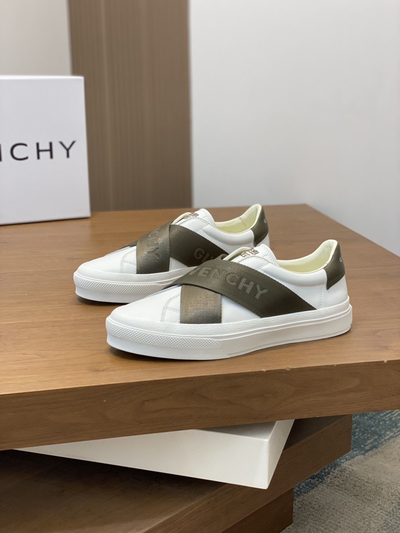 Givenchy Sneakers